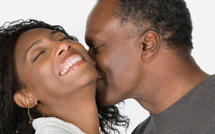 7 signes que votre homme vous aime vraiment