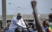 Entre accueil populaire et polémique, Macky Sall fait son retour à Dakar