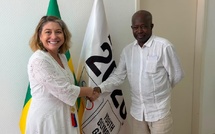 Christine Farges en visite à KER AYO : un échange autour de la créativité et de l’engagement de la jeunesse sénégalaise