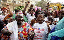 Les femmes du Front Siggil Sénégal ont marché contre la vie chère et l’impunité