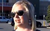 L'attitude inadmissible de ces filles engendre la fureur de leur mère.