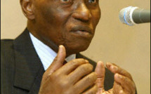 Sénégal: Wade 'appelle au dialogue'