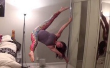 Elle fait du pole dance entre deux contractions