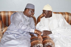 Visite chez Serigne Issakha Mback ® ibn Serigne Bassirou Mback ®  á Ndorong Touba Kaolack (1)