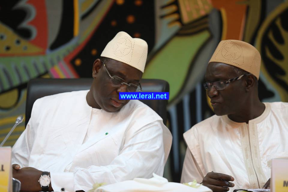 macky-et-mansour-sy.jpg.pagespeed.ce.1B2M2Y8Asg